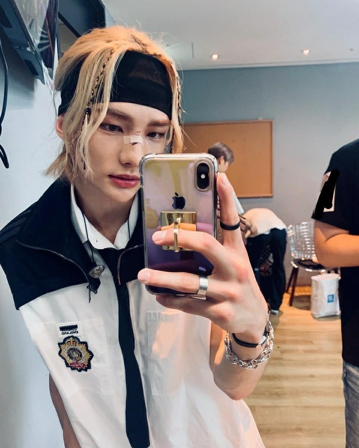 Hyun-Jin Hwang Hyun-Jin Hwang