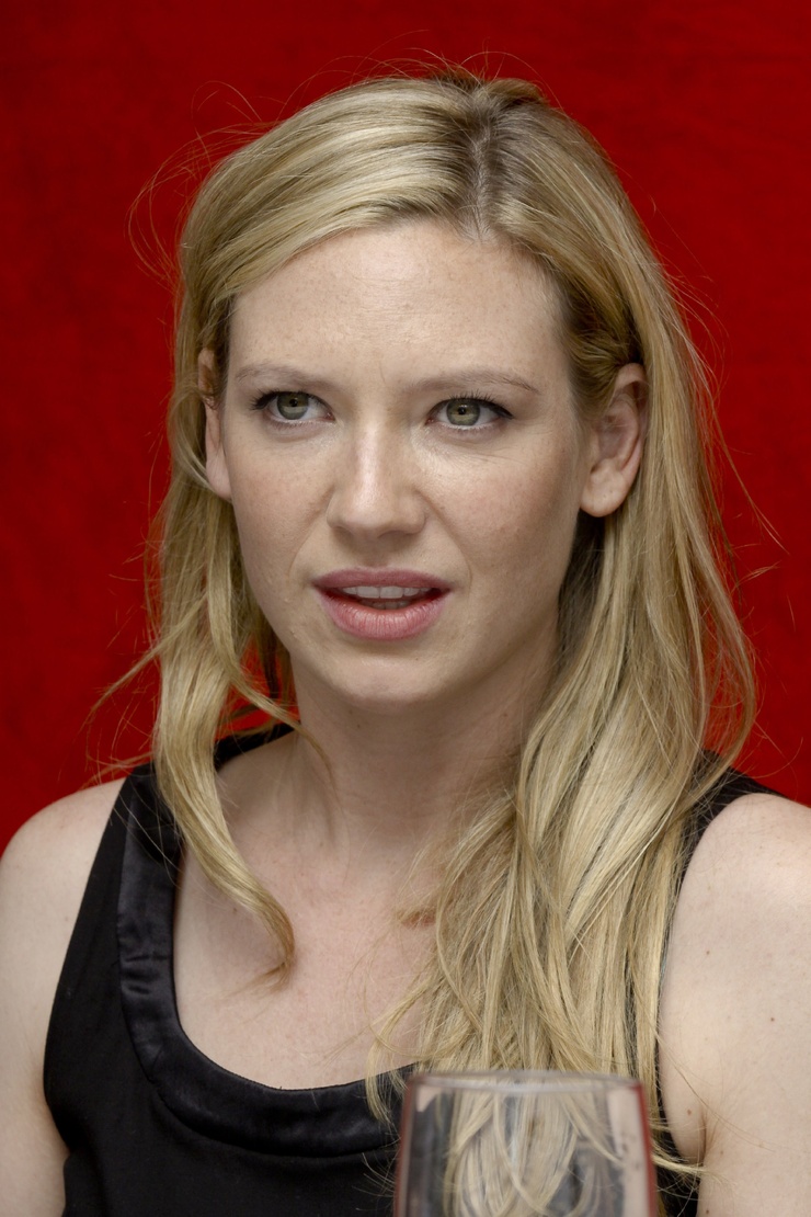 Anna Torv Anna Torv