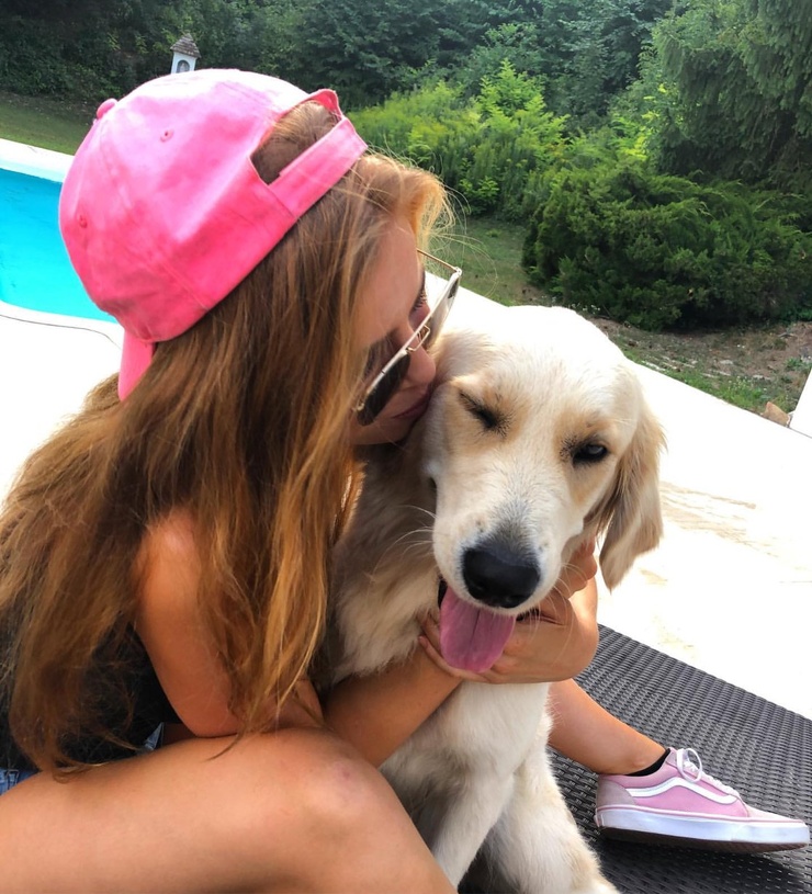 Emily Deyt Aysage Emily Deyt Aysage