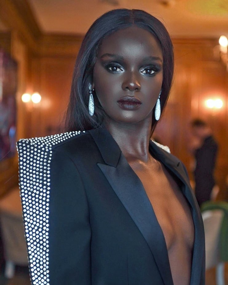 Duckie Thot