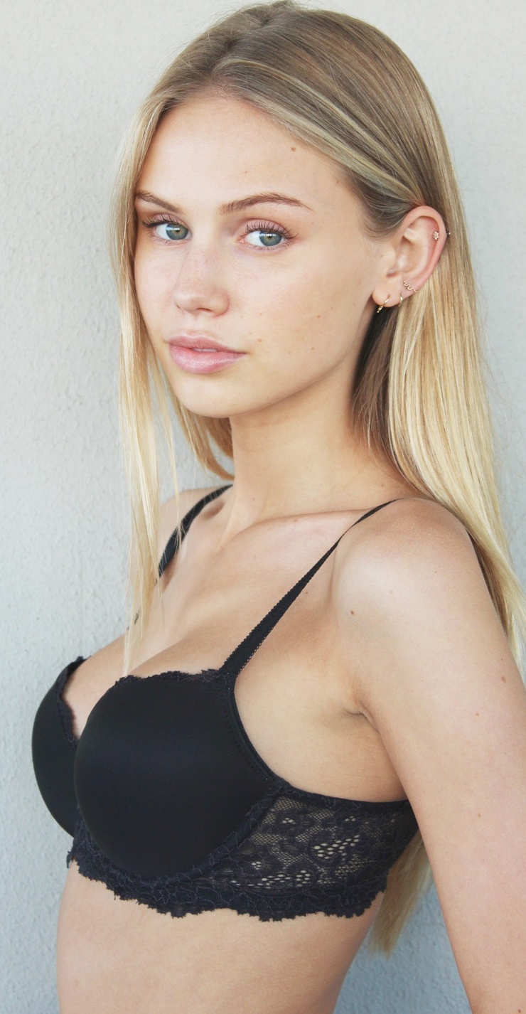 Scarlett Leithold Scarlett Leithold