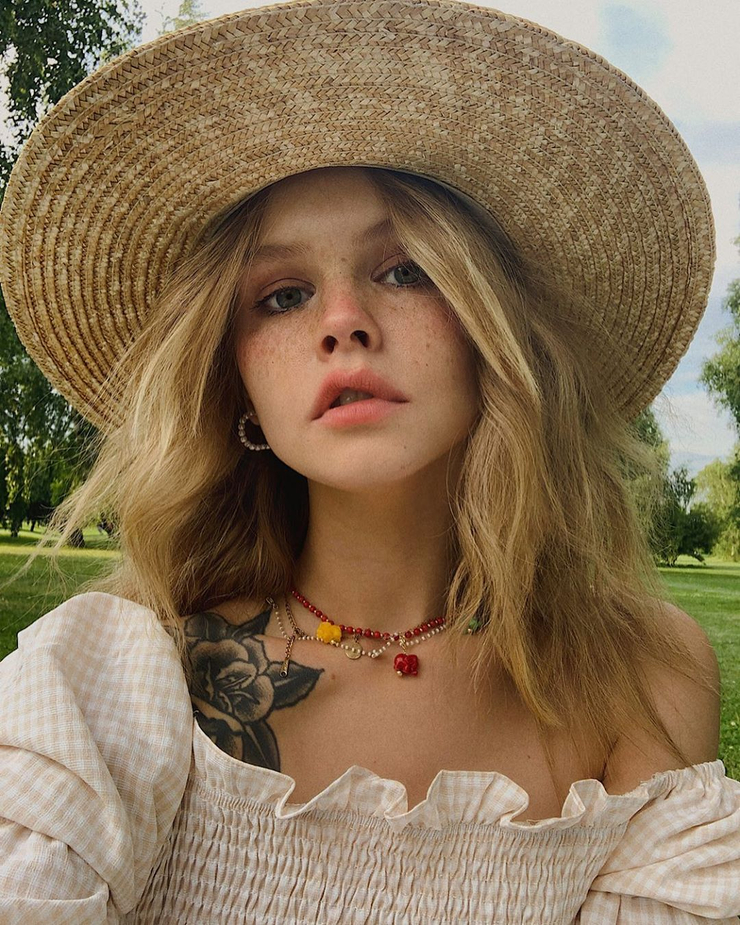 Anastasia Shcheglova Anastasia Shcheglova