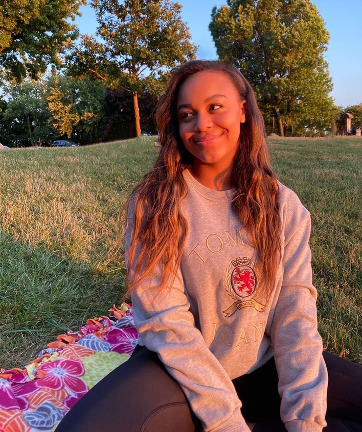 Nia Fraizer