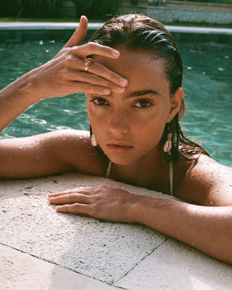 Picture Of Inka Williams 8257