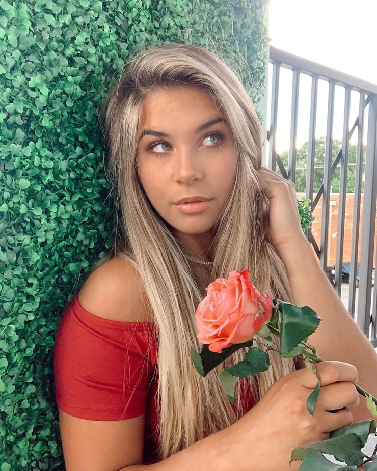 Picture of Gabrielle Moses(02)