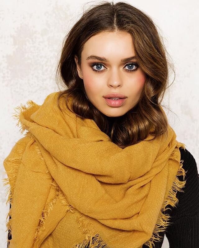 JAMIE DE JONG