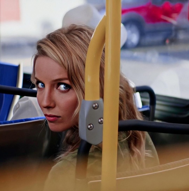 Annabelle Wallis