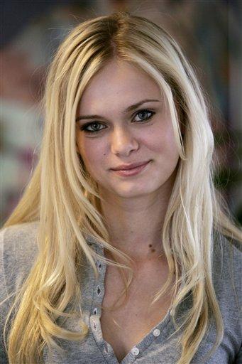 Sara Paxton