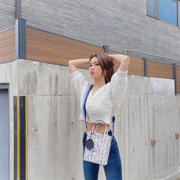 Jeon So Mi