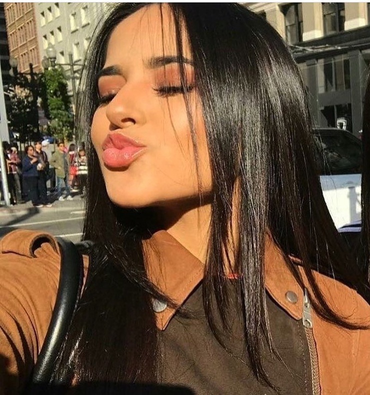 Becky G.