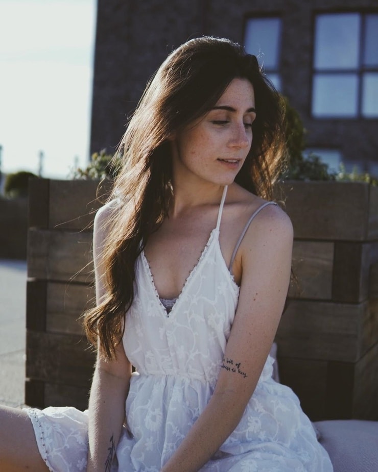 Dodie Nudes