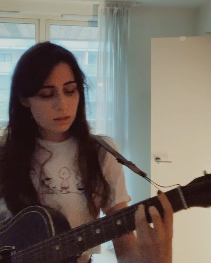 Dodie Clark