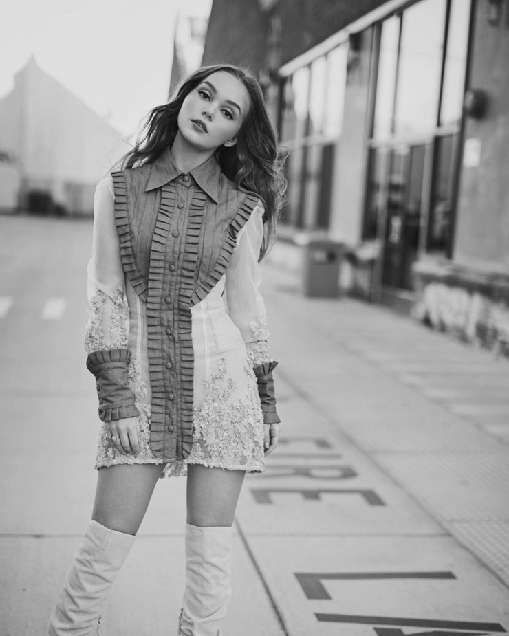 Savannah May