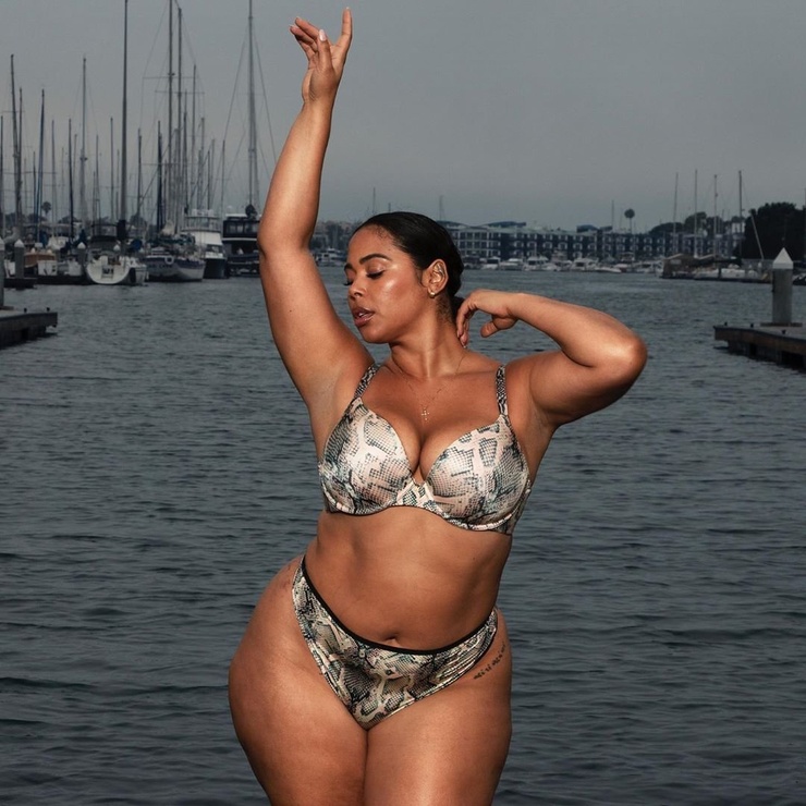 Tabria Majors Tabria Majors