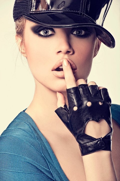 Xenia Tchoumitcheva Xenia Tchoumitcheva