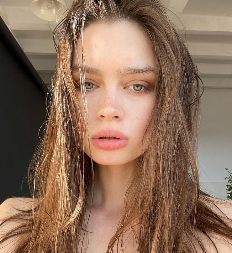 Lisa Yakovina Lisa Yakovina