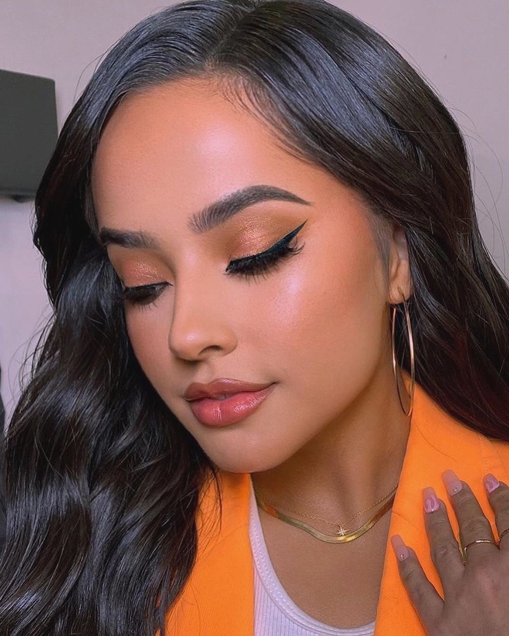 Becky G.