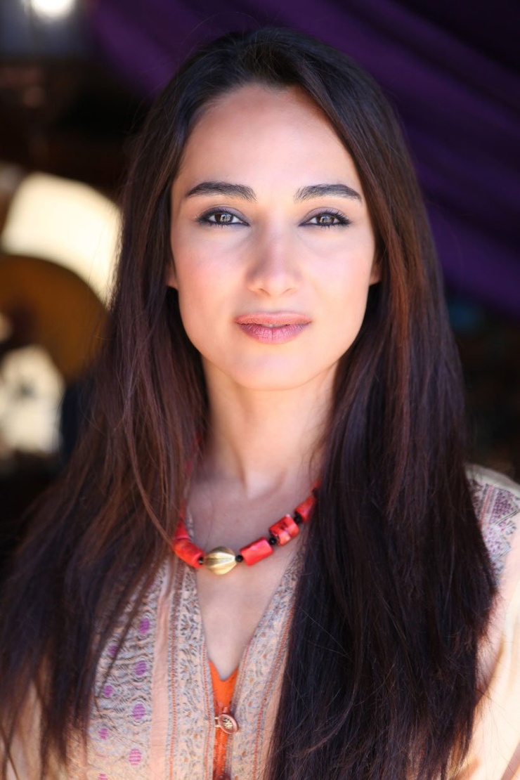 Asli Bayram Asli Bayram
