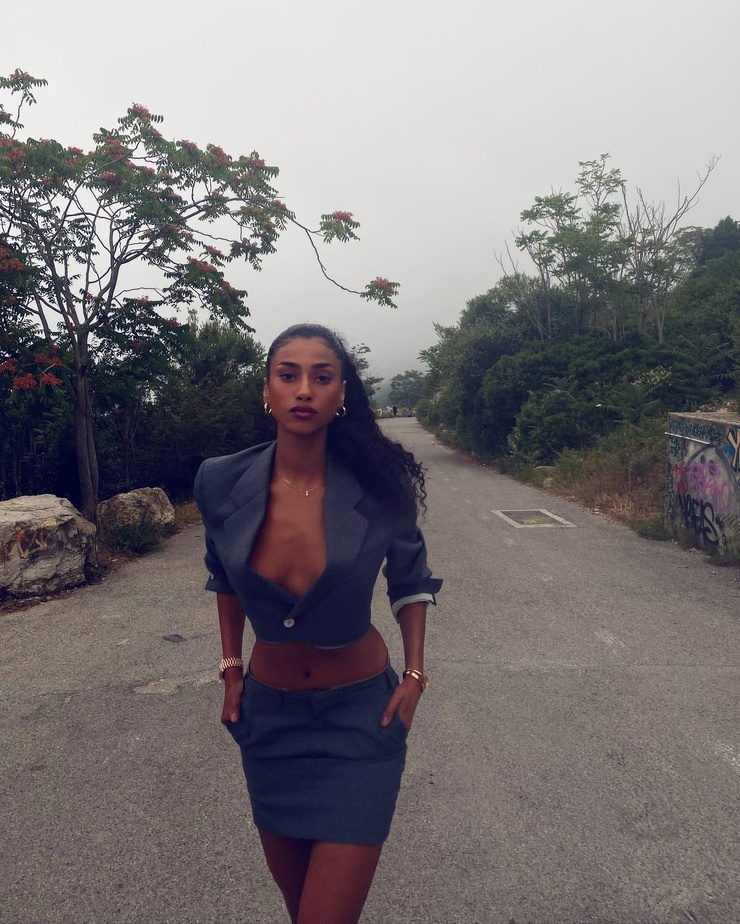 Imaan Hammam Imaan Hammam