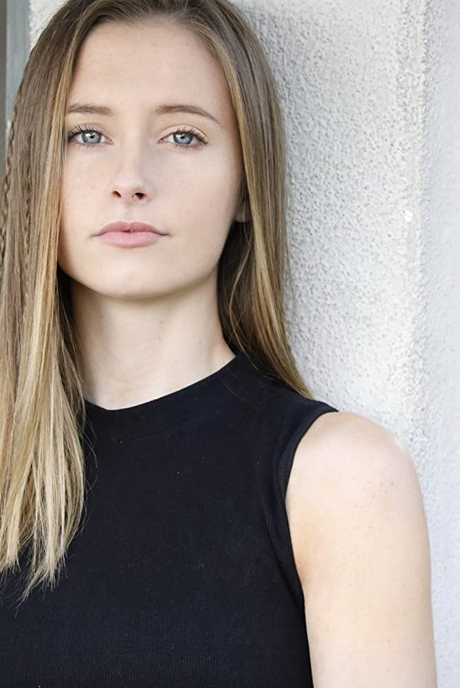 Sarah Hoffmeister Sarah Hoffmeister