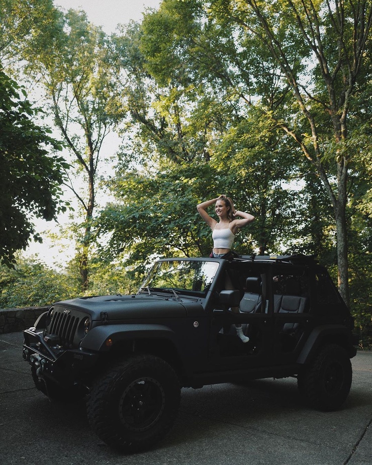 Josephine Skriver Josephine Skriver