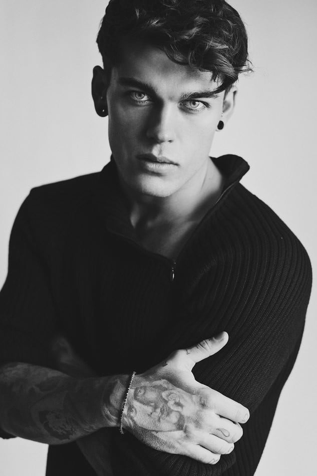 Stephen James (Model)