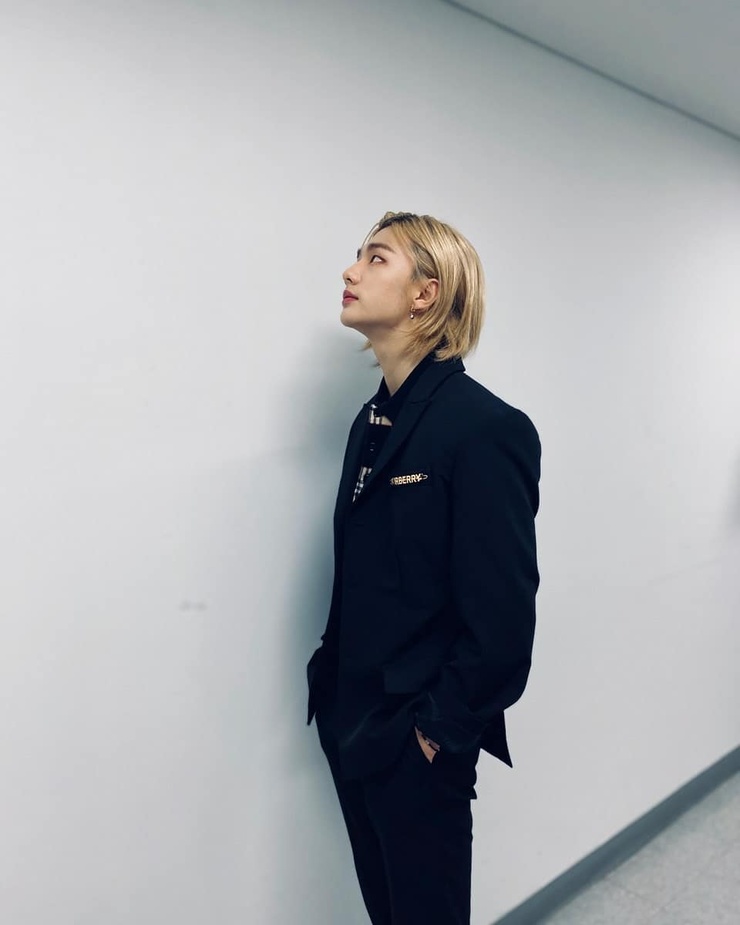 Hyun-Jin Hwang Hyun-Jin Hwang