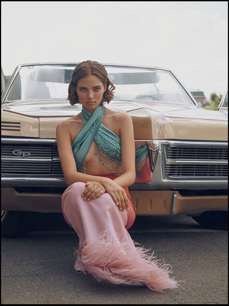 Alesya Kafelnikova Alesya Kafelnikova