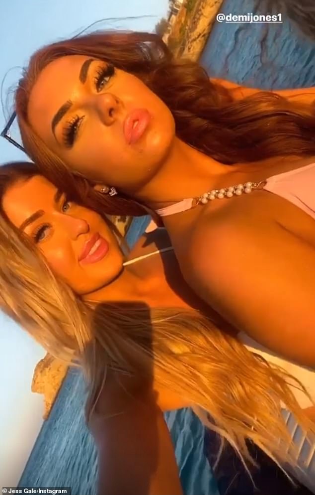 Jess and Eve Gale