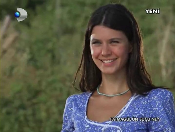 Picture Of Beren Saat