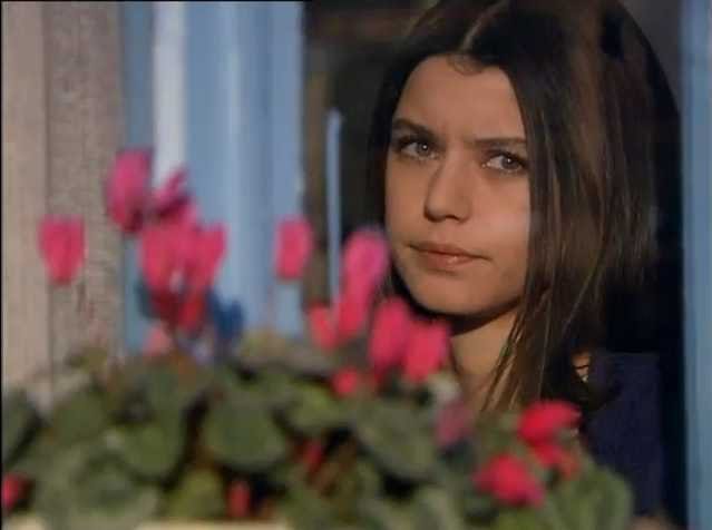 Beren Saat Beren Saat
