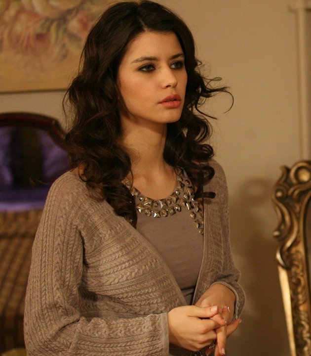 Beren Saat