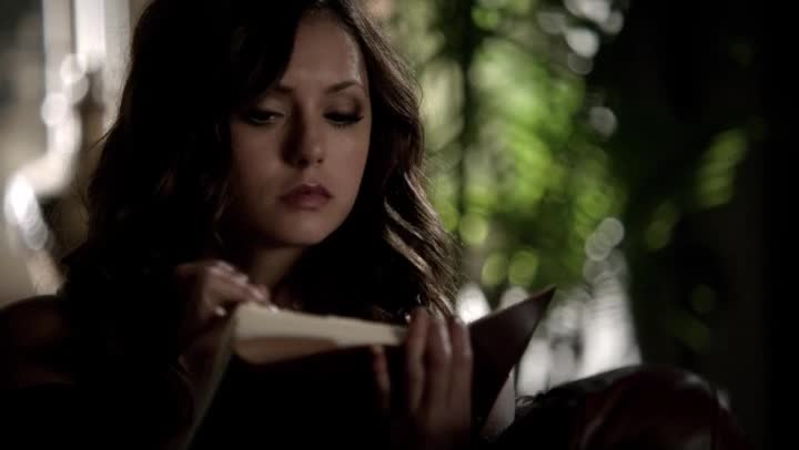 Nina Dobrev