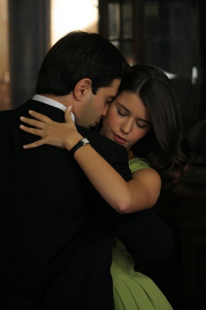 Beren Saat Beren Saat