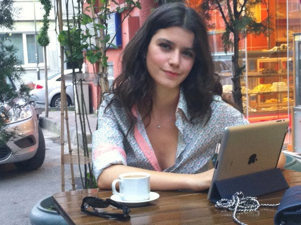 Beren Saat Beren Saat