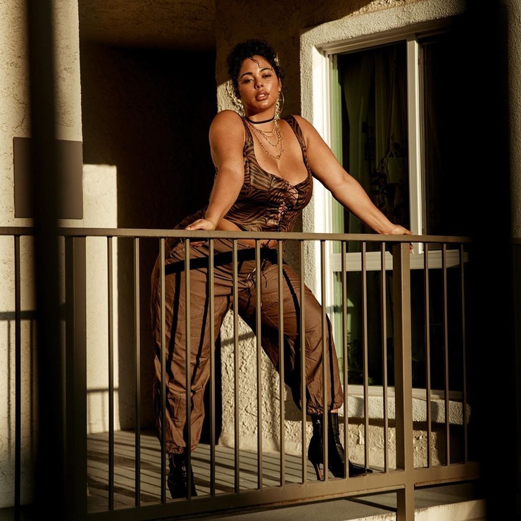 Tabria Majors
