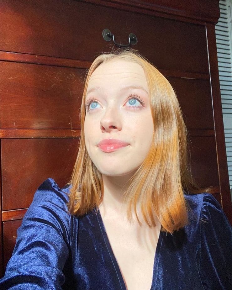 Amybeth McNulty