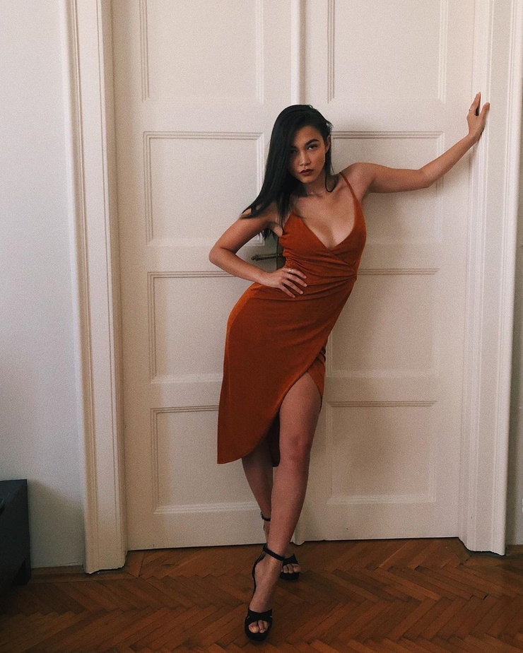 Julia Yen Lam