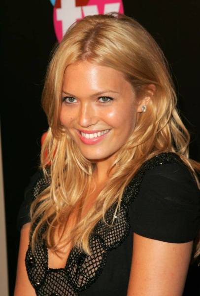 Mandy Moore