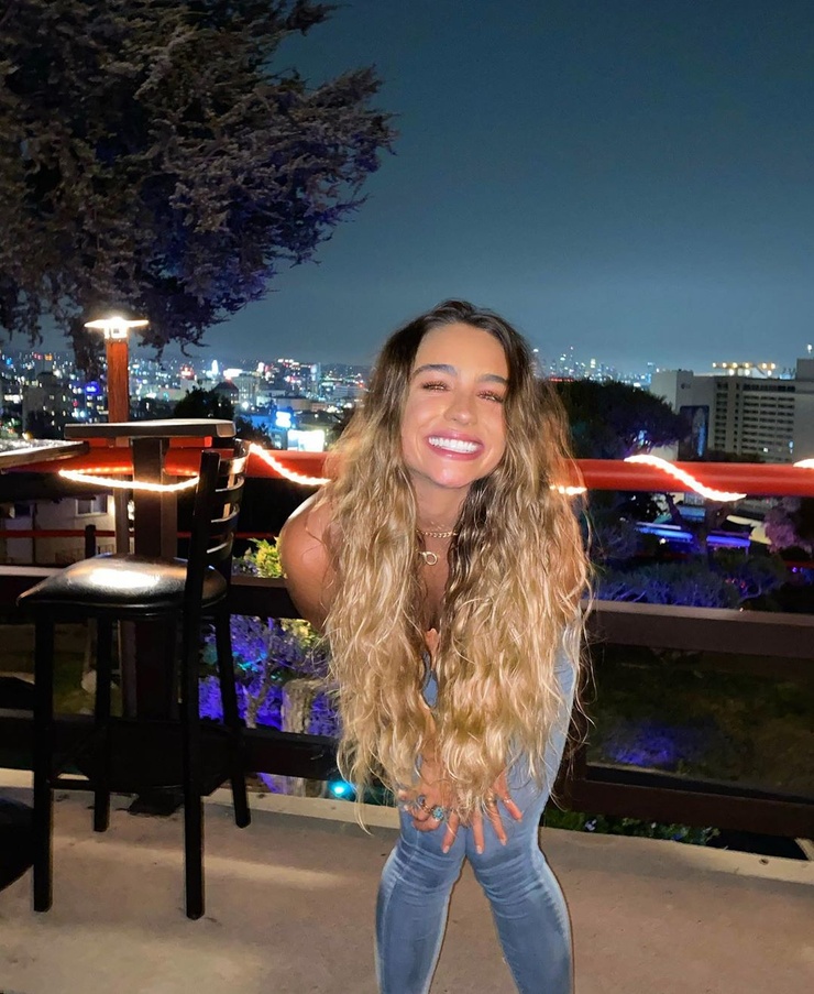 Sommer Ray
