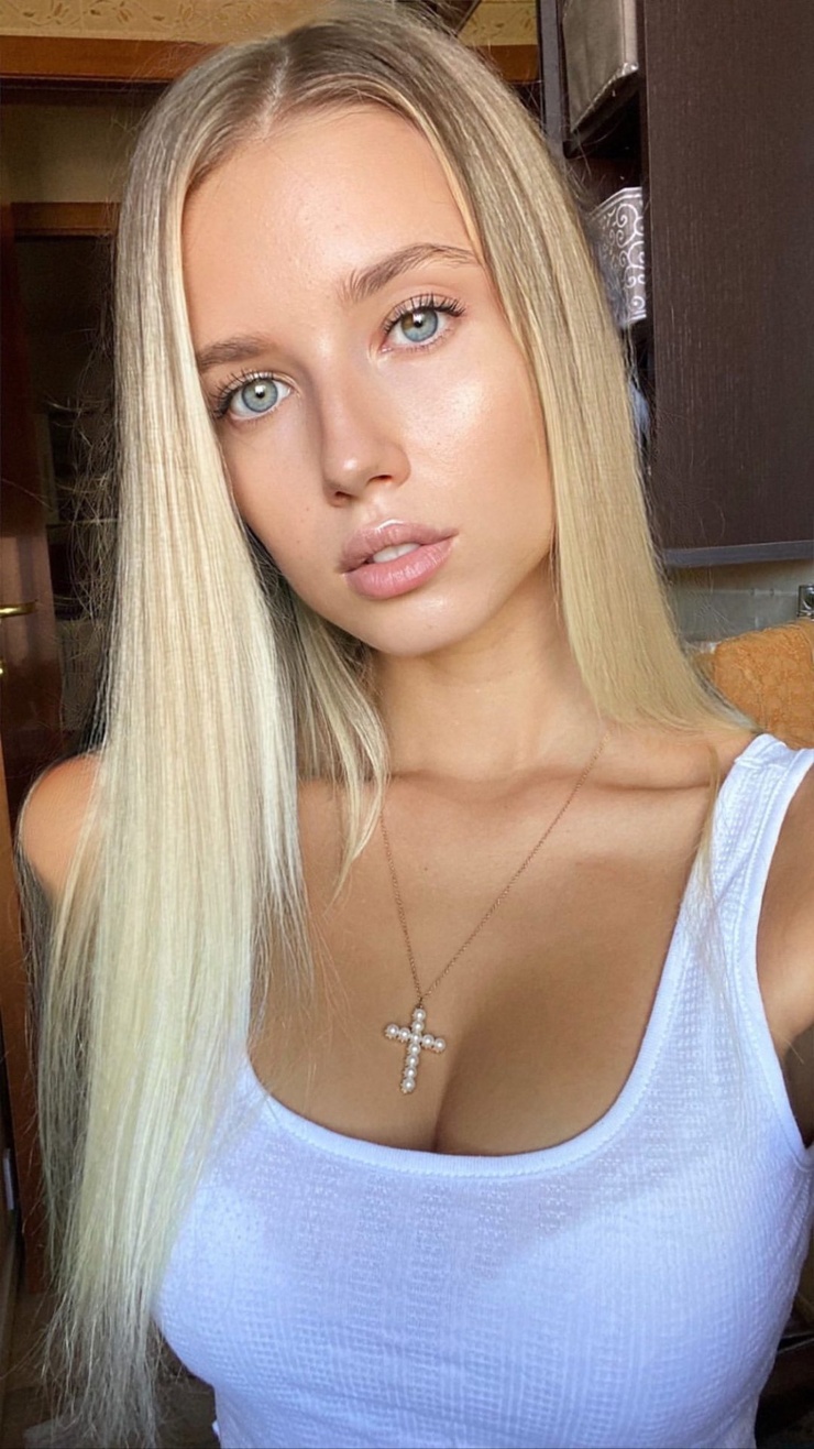 Polina Malinovskaya Polina Malinovskaya
