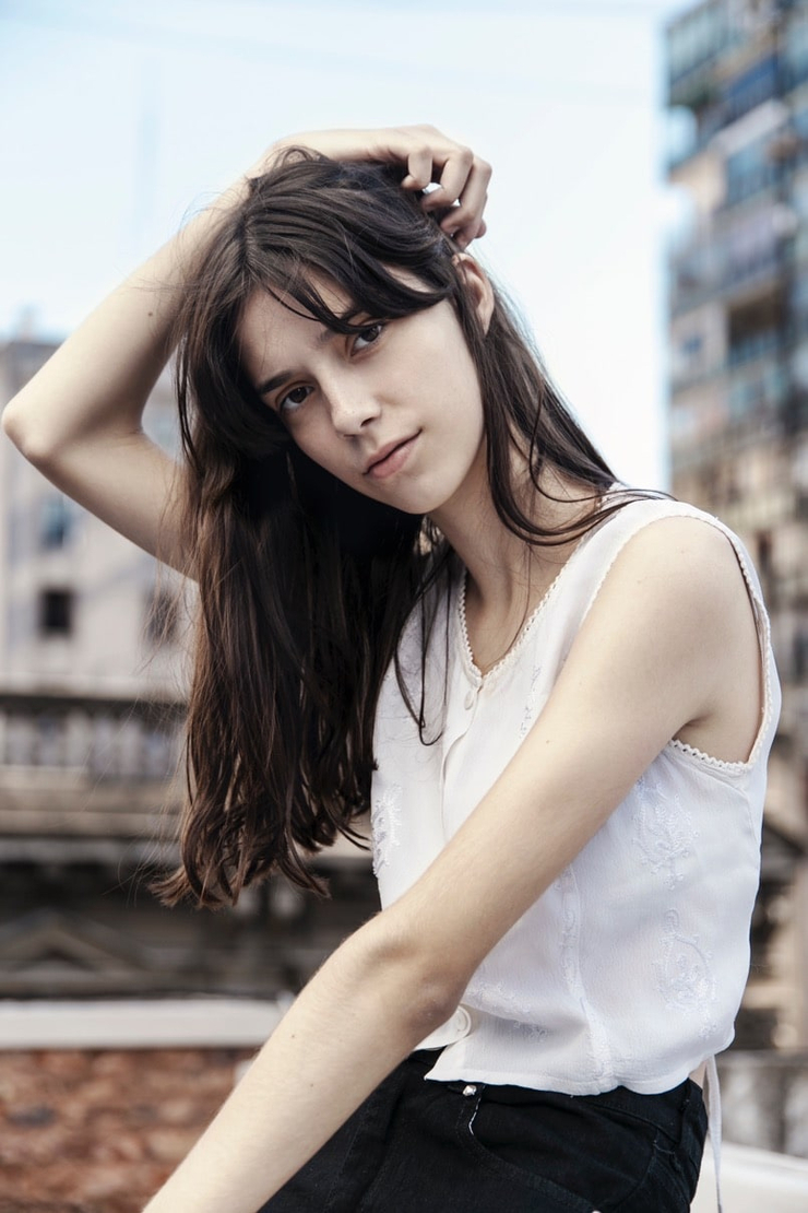 Manuela Miloqui Manuela Miloqui