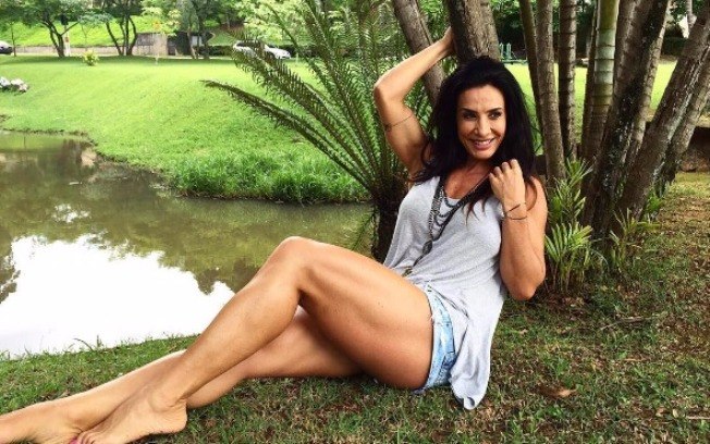 Scheila Carvalho Scheila Carvalho