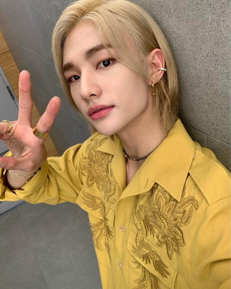 Hyun-Jin Hwang Hyun-Jin Hwang