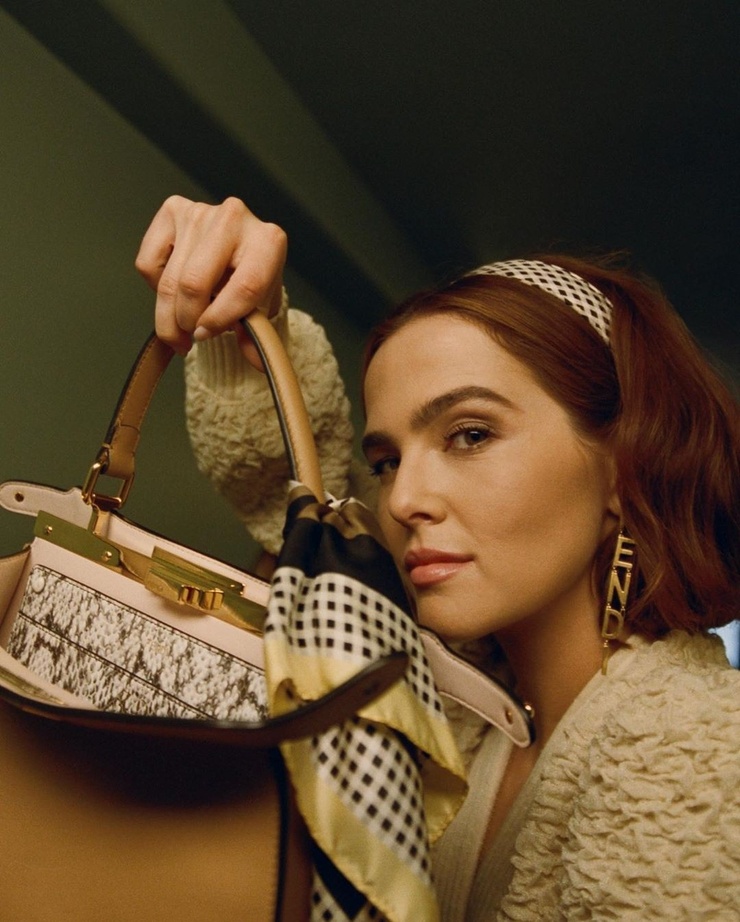 Zoey Deutch Zoey Deutch