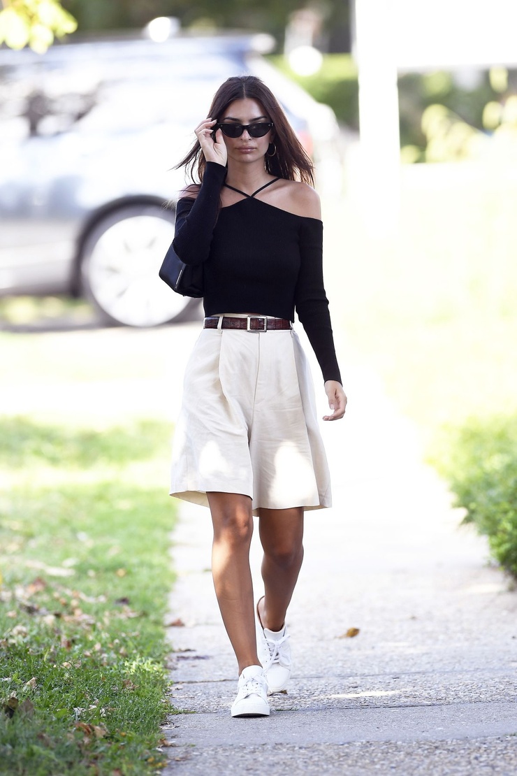 Emily Ratajkowski