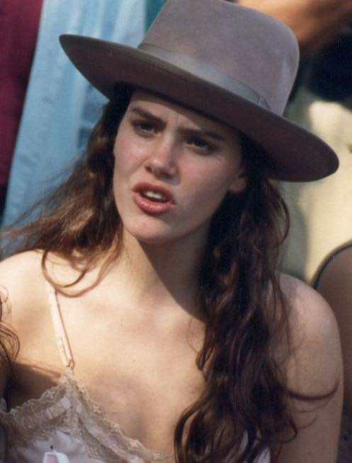 Ione Skye