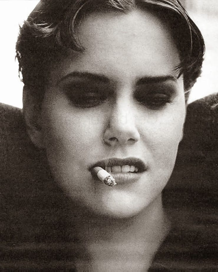 Ione Skye