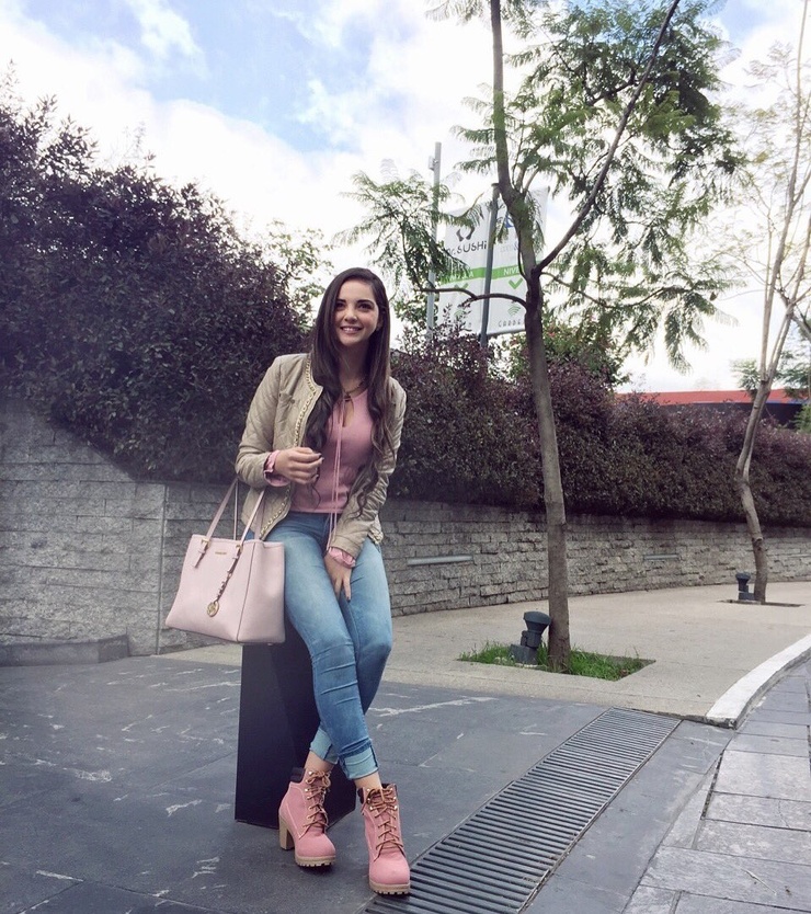 Liz Alexa Mtz
