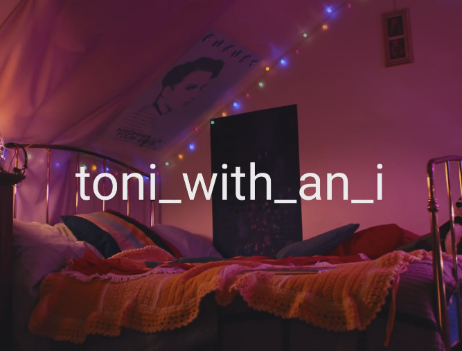 toni_with_an_i